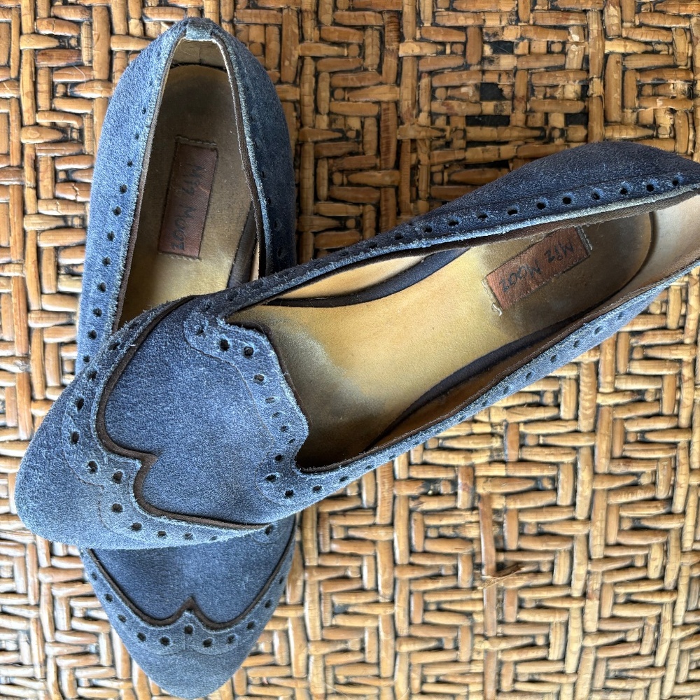 Miz Mooz adorable blue suede shoes. Women’s size 6.5/37